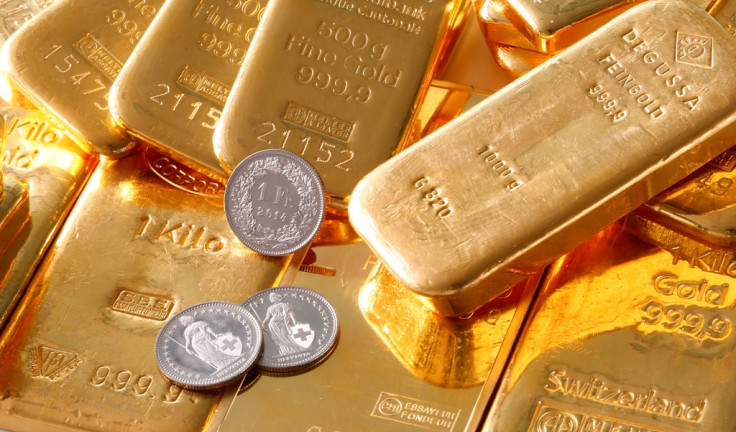 Gold set to log its best week in 10 months on safe-haven demand