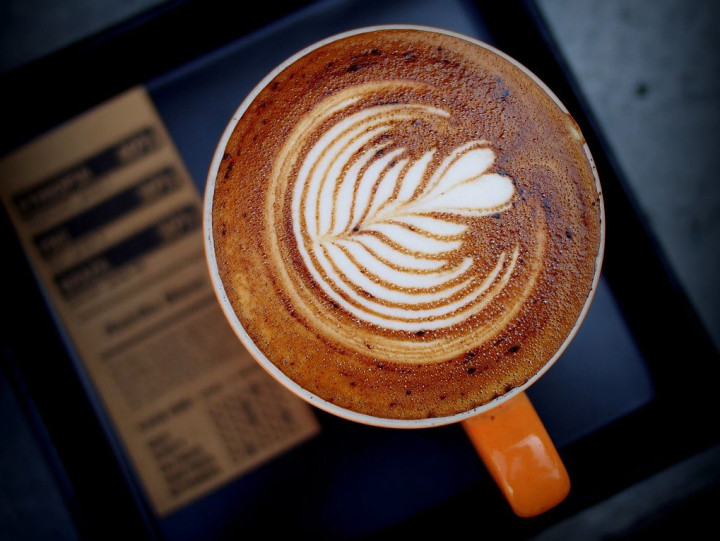 Drinking coffee everyday could decrease your risk of developing Alzheimer's Disease by 20% Drinking coffee everyday could decrease your risk of developing Alzheimer's Disease by 20%