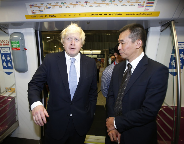 Boris Johnson Takes a Seat on Singapore's Public Transport