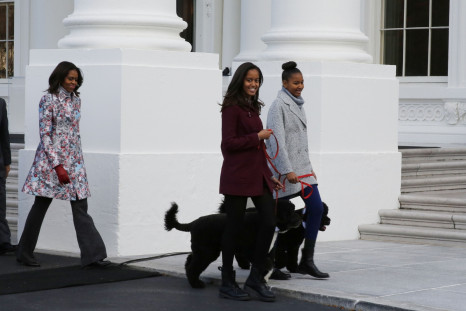 Obama daughters with Michelle Obama