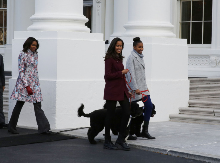 Obama daughters with Michelle Obama