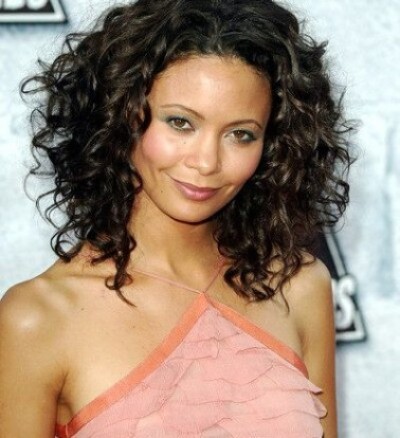 Thandie Newton says that she was singled out at school for having Afro hair