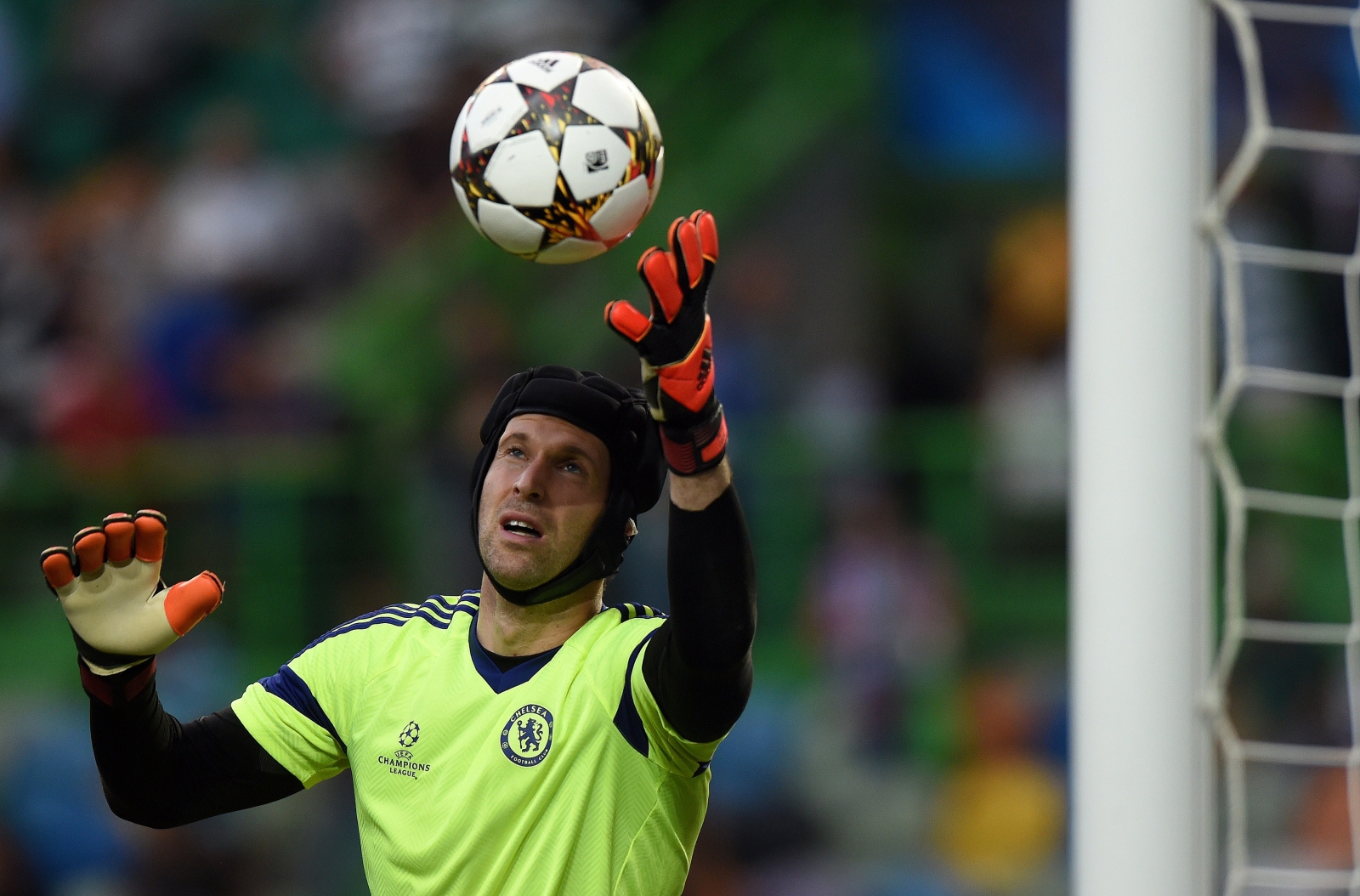 Chelsea Keeper Petr Cech 'would Consider Arsenal When He Leaves ...