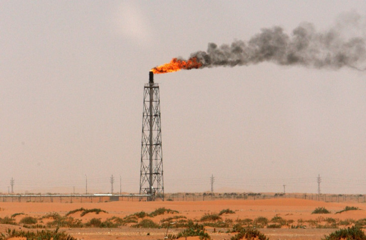 Saudi Arabia slashes January crude oil prices for Asia and US