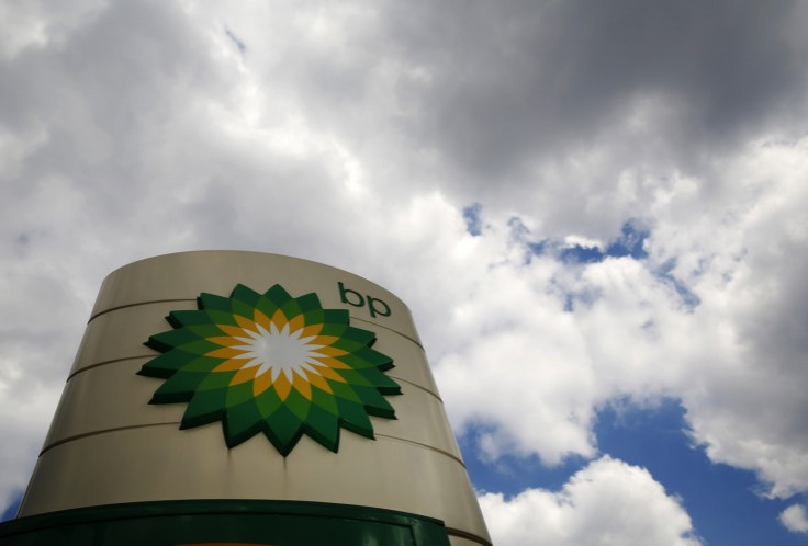 BP to cut hundreds of UK and US jobs as oil prices plunge