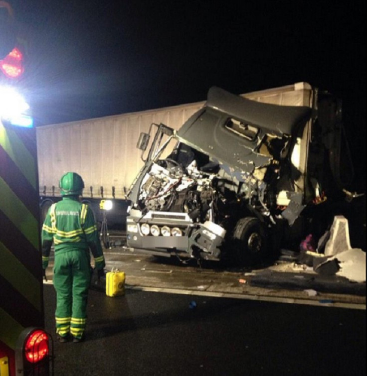 M25 crash