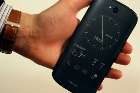 Yotaphone 2 in US
