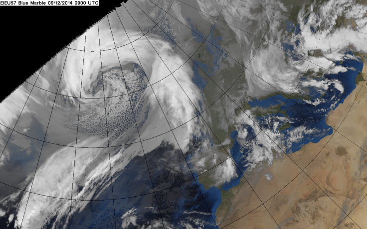 The meteorological phenomena known as rapid or explosive cyclogenesis, or weather bomb