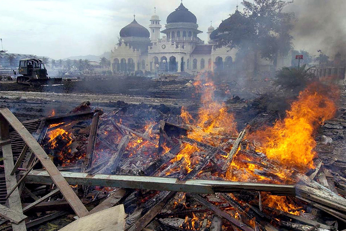 Boxing Day Tsunami How The 2004 Earthquake Became The Deadliest