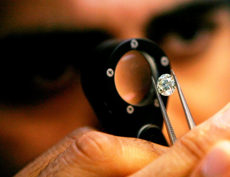 Chinese moves challenge India's polished diamond throne