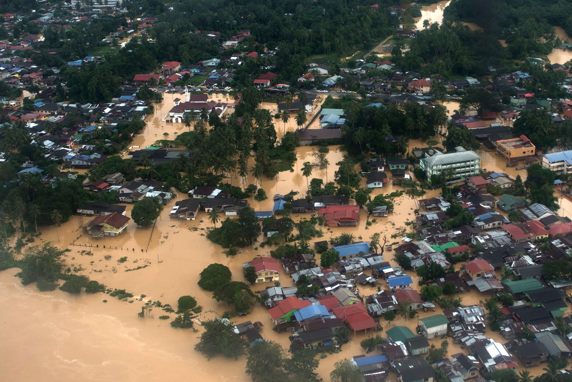 floods Thailand Malaysia