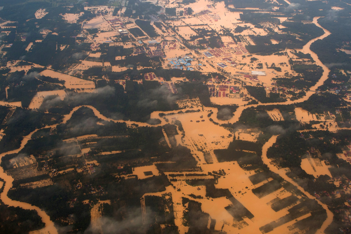 floods Thailand Malaysia