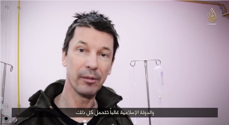 Cantlie inside a childrens hospital