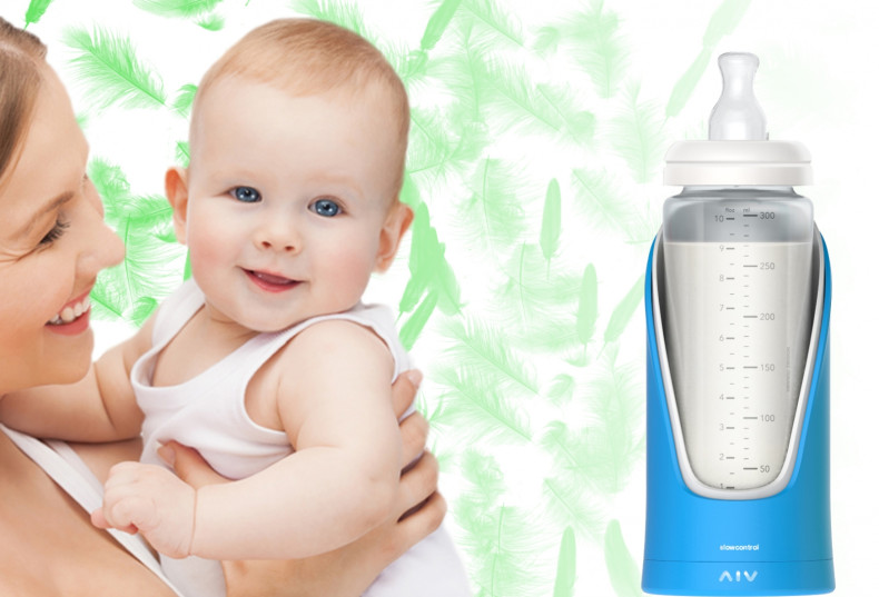 Baby GlGl smart bottle monitors milk consumption