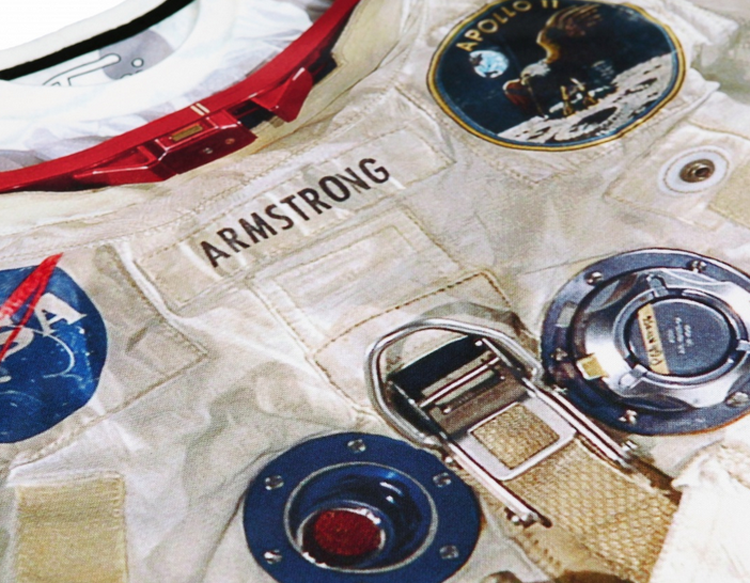 Always wanted to be an astronaut? Live out your fantasies of going to the Moon at home with a new tracksuit modelled on Armstrong's spacesuit Always wanted to be an astronaut? Live out your fantasies of going to the Moon at home with a new tracksuit modelled on Armstrong's spacesuit