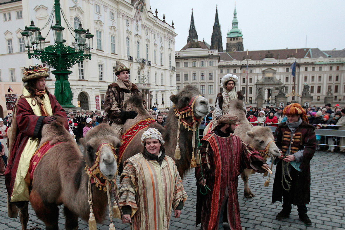 Christians around the world celebrate Epiphany, Three Kings Day and ...