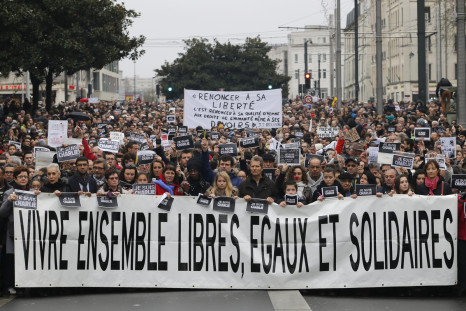 Paris rally against extremism