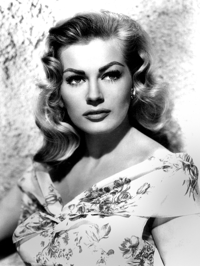 Anita Ekberg Star Of Federico Fellini S La Dolce Vita