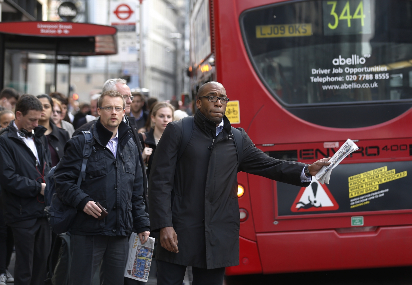 London bus strike: Commuters and tourists face 24-hours of travel 