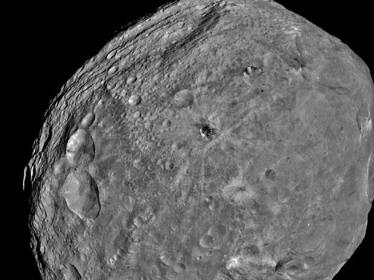 NASA Dawn Spacecraft Vesta Image