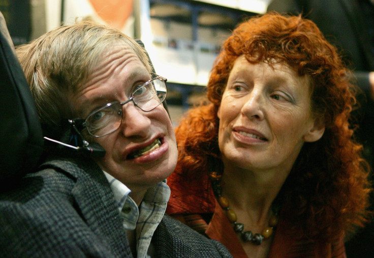 Stephen Hawking with his second wife Elaine Mason in 2005