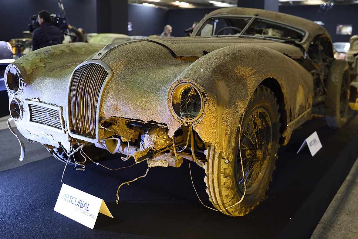 Retromobile Artcurial auction Roger Baillon classic cars