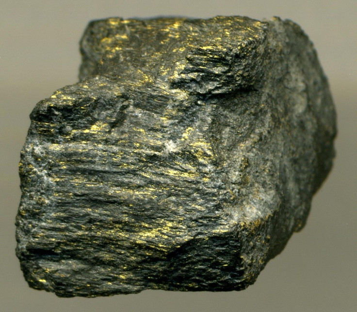 Carbon Leader Gold Ore containing gold and uraninite from the Witwatersrand Basin in South Africa