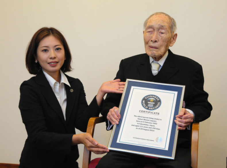 Sakari Momoi world oldest person