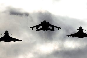 UK to send 1,000 troops and jets to Baltics in Nato effort to reassure Russia neighbours