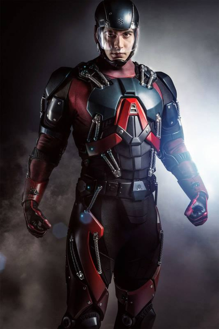 Brandon Routh in The Atom suit