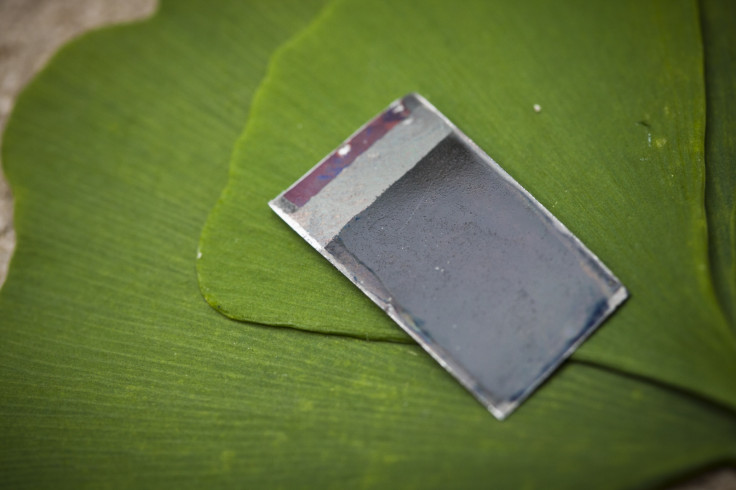 artificial leaf turns sunlight to liquid fuel