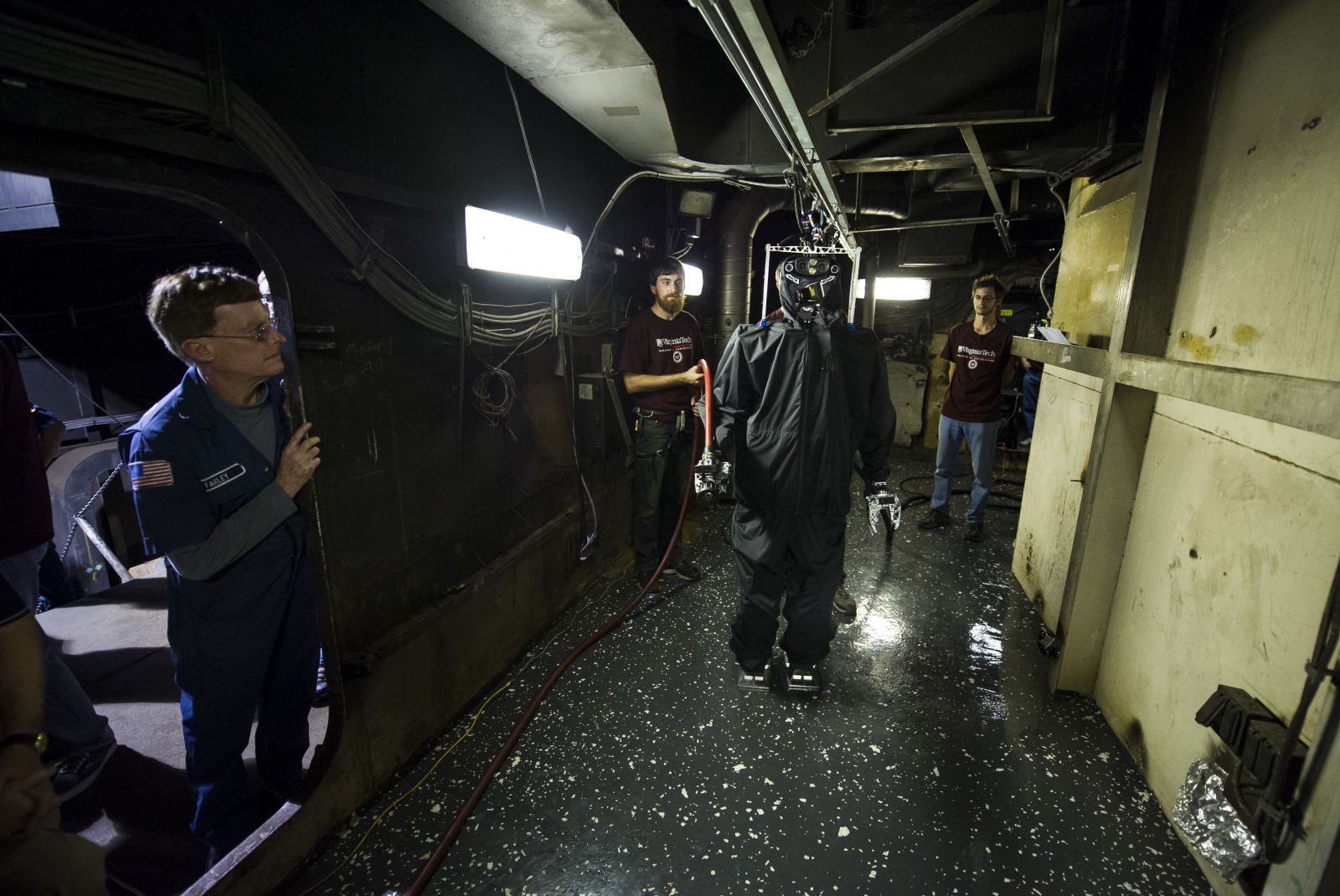The robot can be clothed in a human raincoat in order to protect it from steam and gases The robot can be clothed in a human raincoat in order to protect it from steam and gases