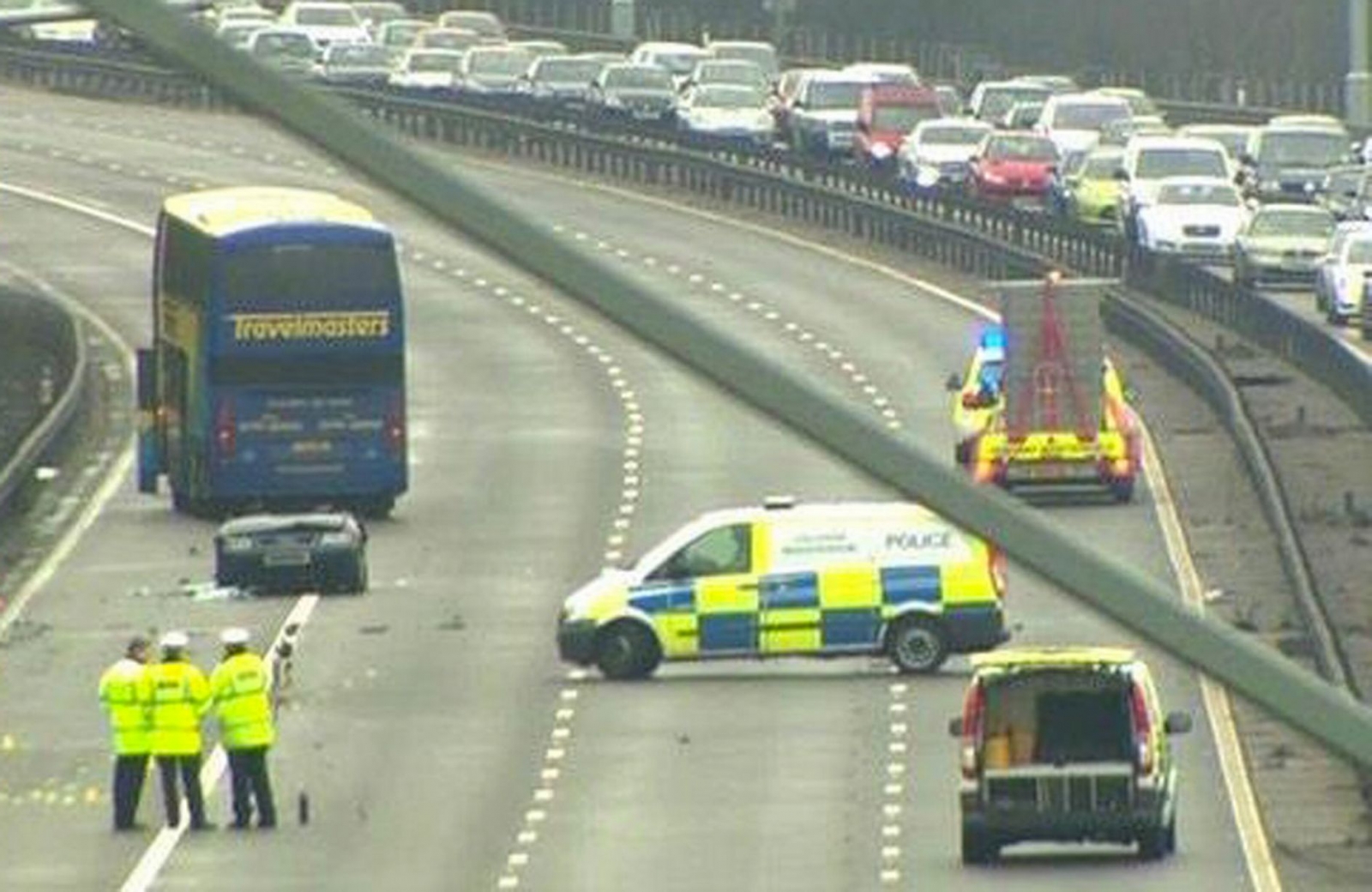 Coach driver arrested, after three killed in M1 crash | IBTimes UK