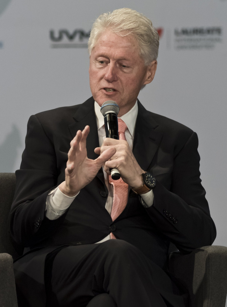 Bill Clinton addresses the Leaureate Summit in Mexico City. (Getty)