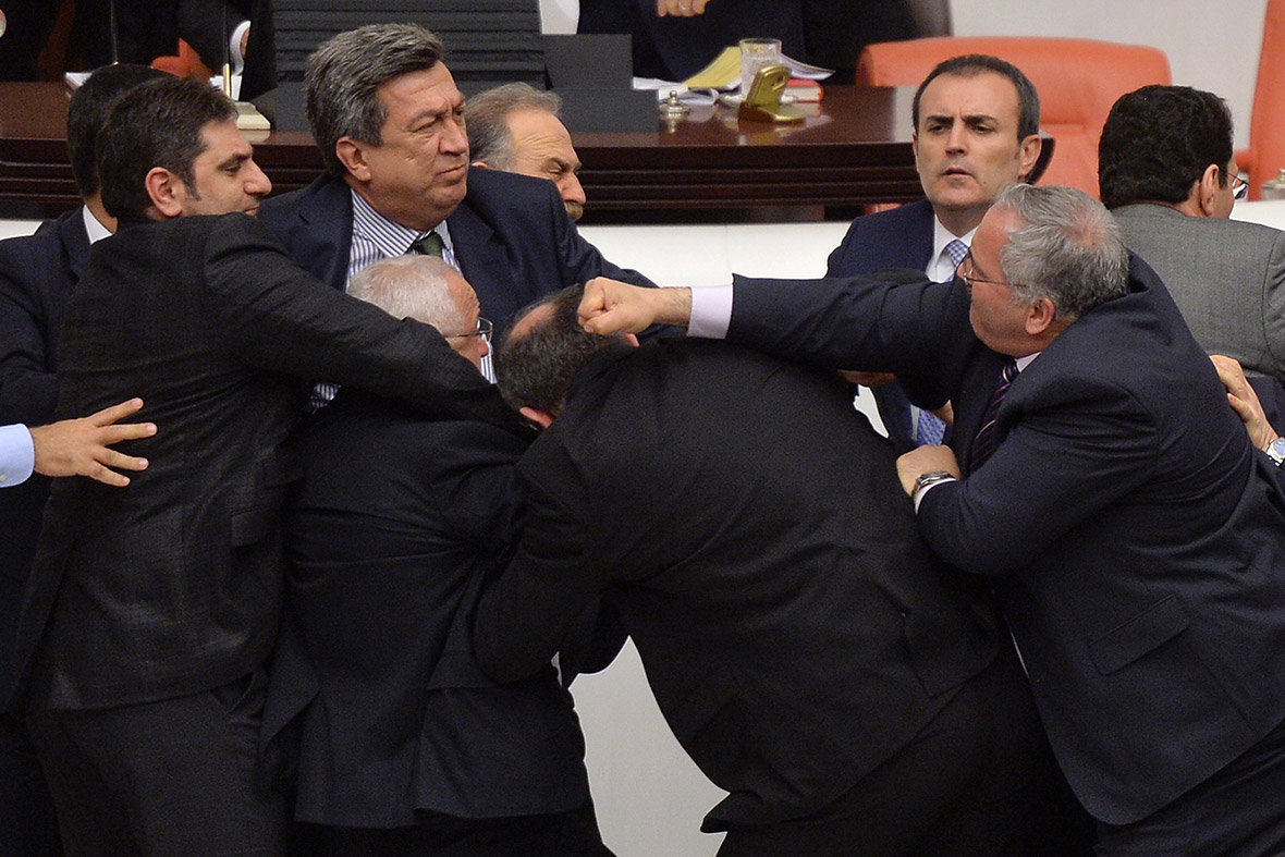 politicians fighting