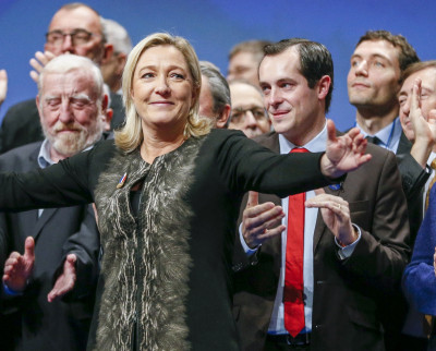 Marine Le Pen FN Madonna Marine Le Pen FN Madonna