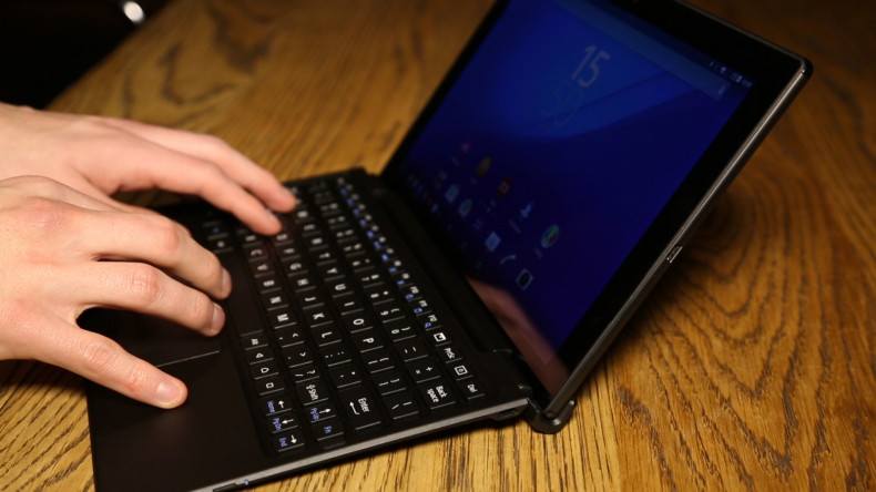 Sony Xperia Z4 Tablet keyboard