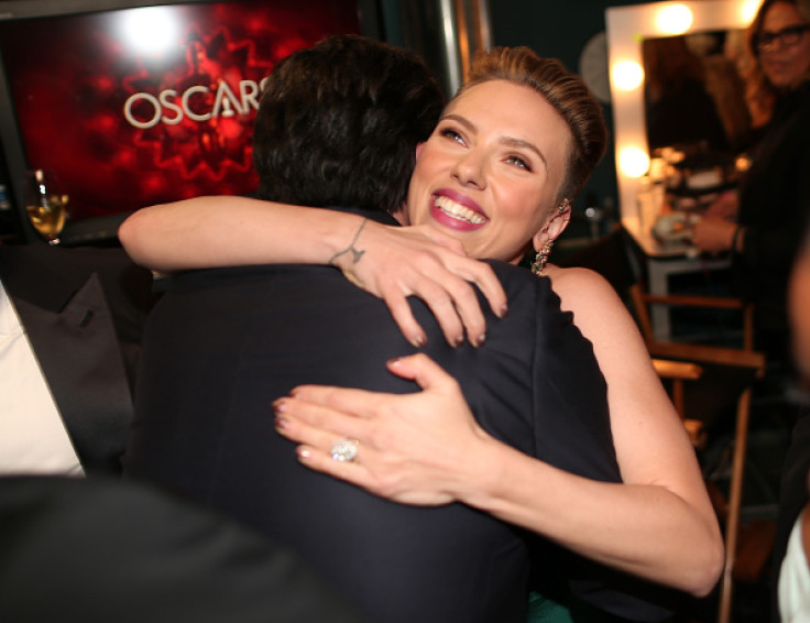 Scarlett Johansson John Travolta