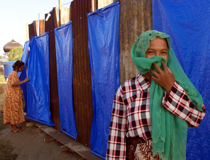 toilet refugee camp