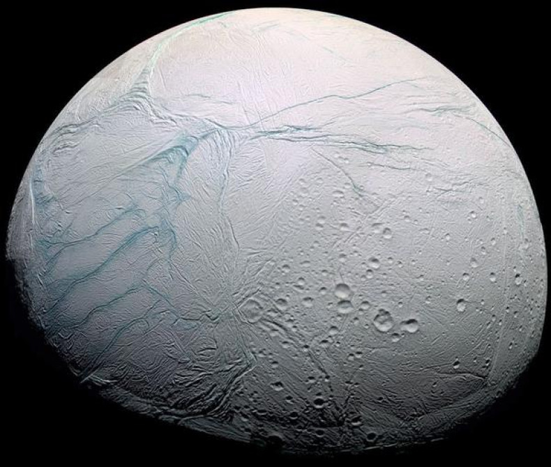 saturn moon enceladus