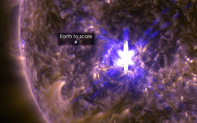 Watch Sun Emit Massive X2.2-class Solar Flare – Geomagnetic Storm ...