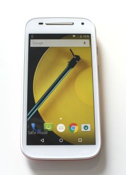 moto e review budget moto e review budget