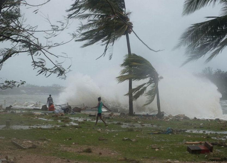 Cyclone Pam hits Vanuata