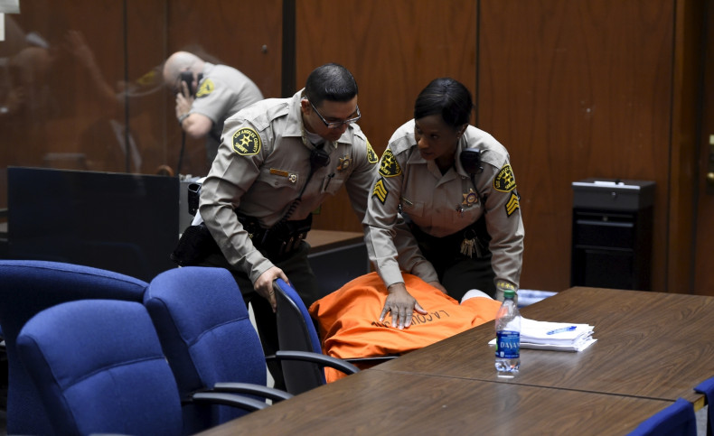 Suge Knight courtroom collapse
