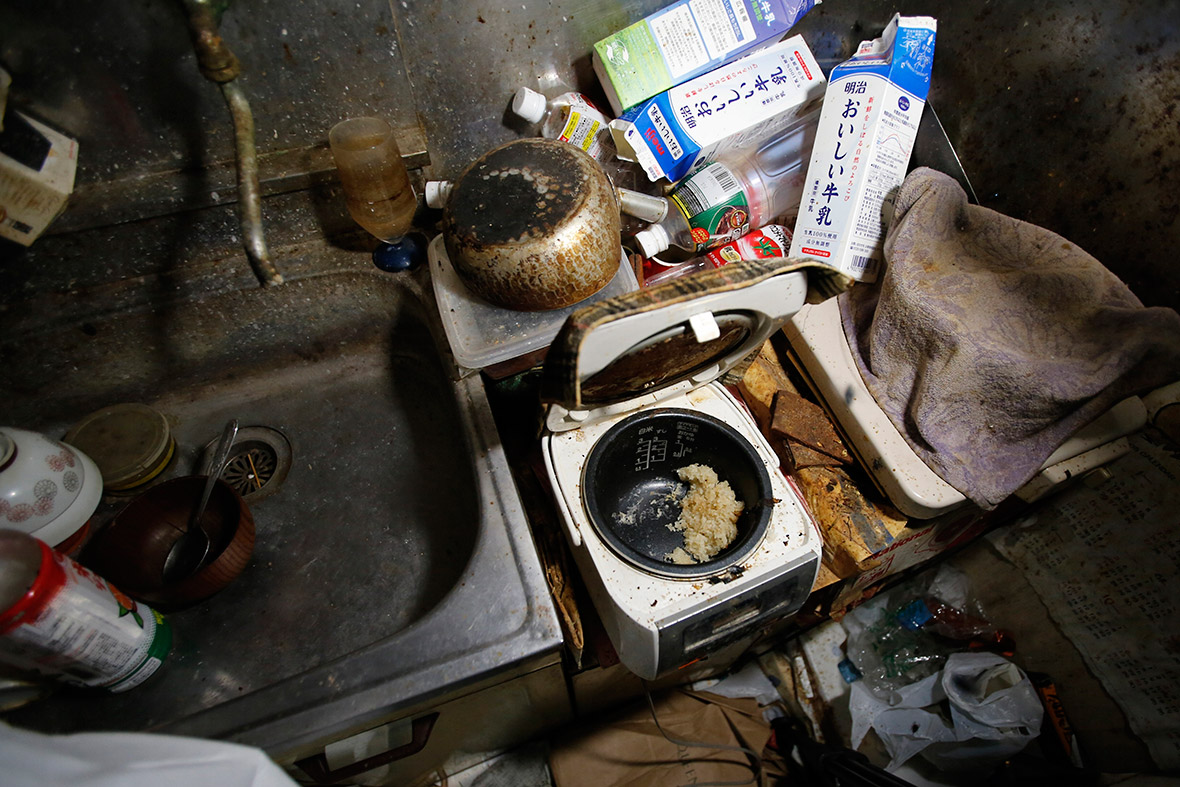 Japan lonely death clean-up crews