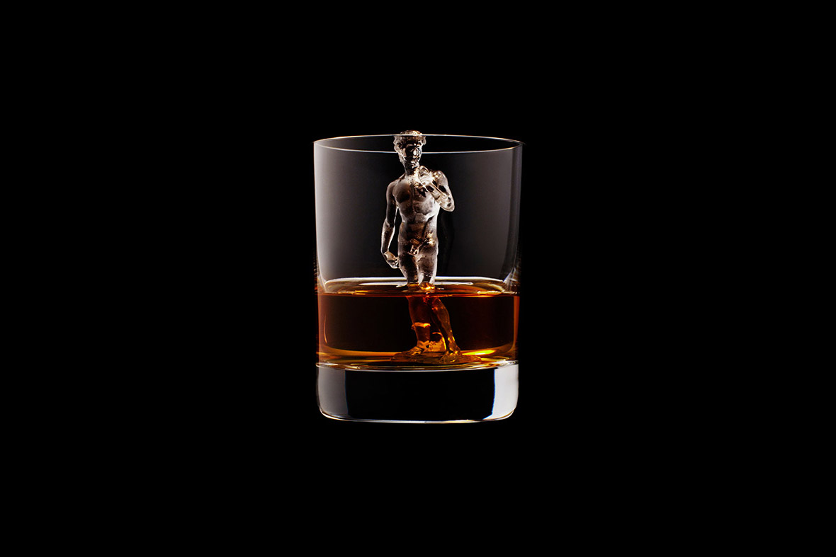 3d carved ice cubes