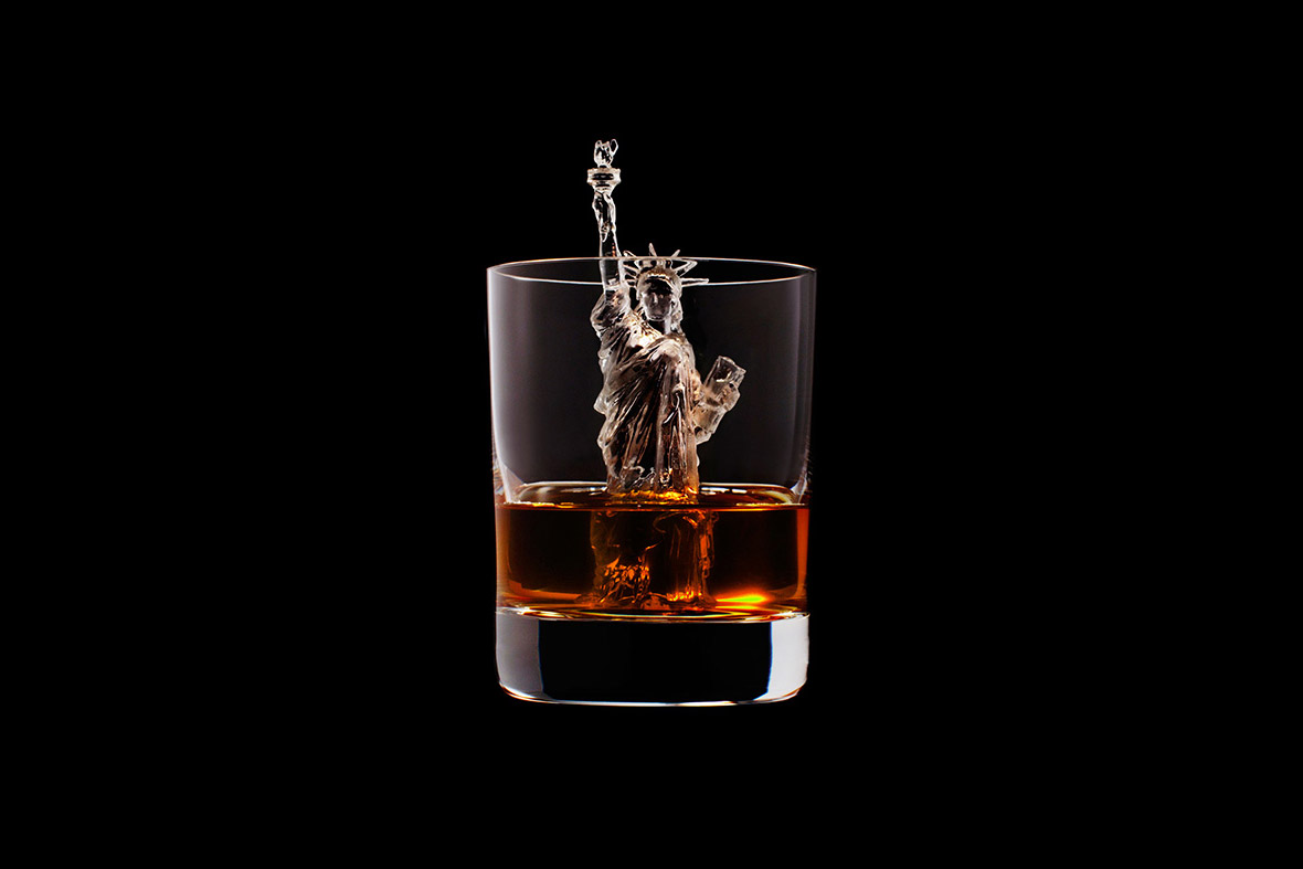 3d carved ice cubes