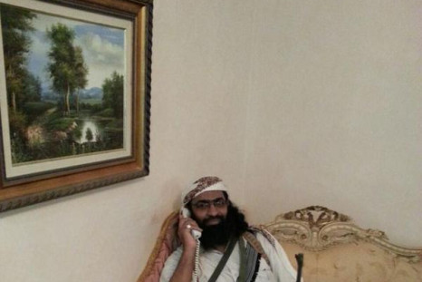 Yemen Al-Qaeda's Khalid Batarfi tours Presidential Palace