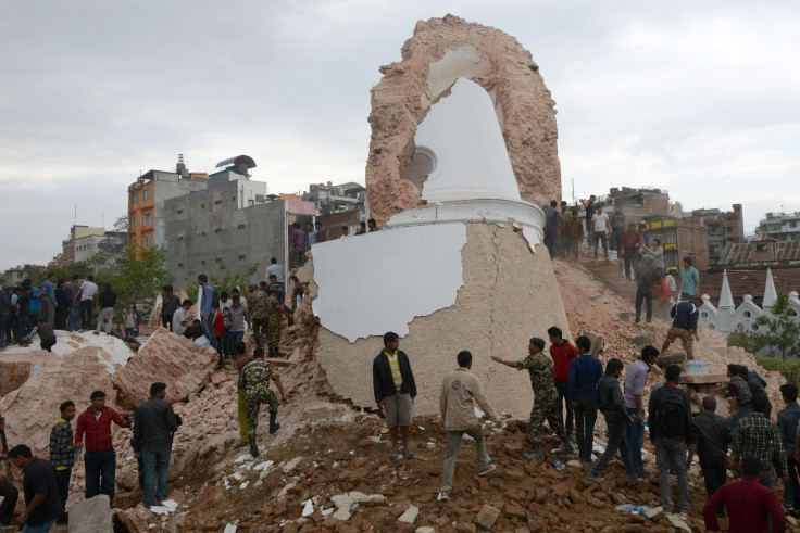 Nepal earthquake avalanche