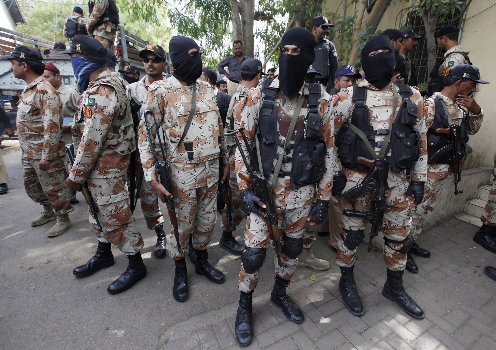 Pakistan's ISI and army 'quietly deployed' in Karachi to uproot